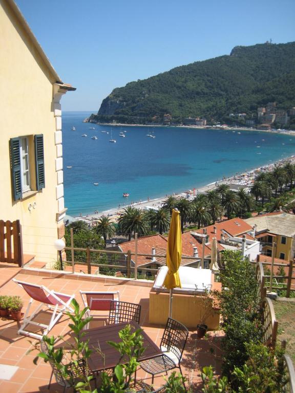 Palazzo Vescovile Hotel Noli Exterior foto